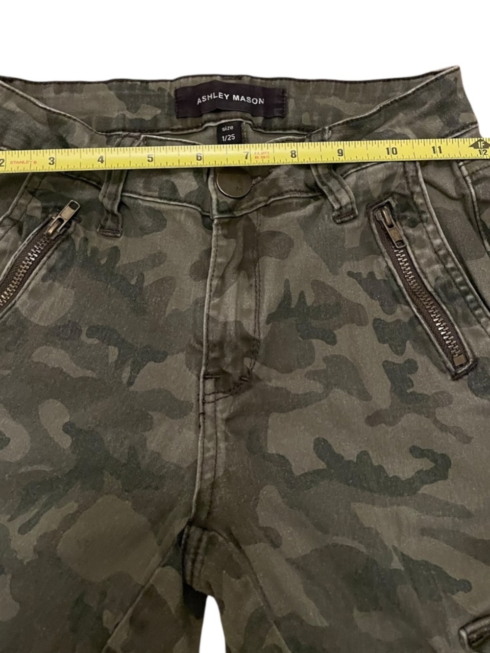 Ashley Mason Pants Junior Size 1/25 Camo Cargo Jeans Zip Pockets Size 1/25 - Picture 10 of 12